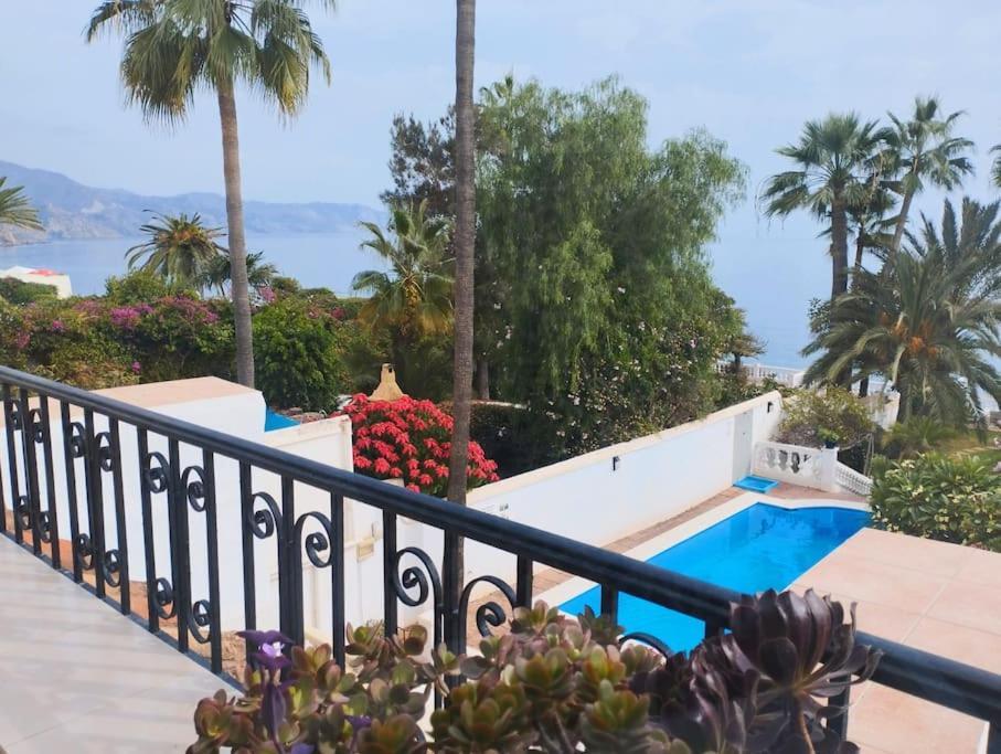 Beautiful 2 Bedroom In Calle Carabeo, Nerja Luaran gambar