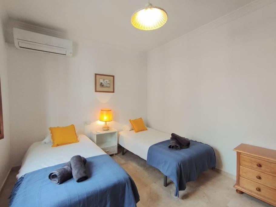 Beautiful 2 Bedroom In Calle Carabeo, Nerja Luaran gambar