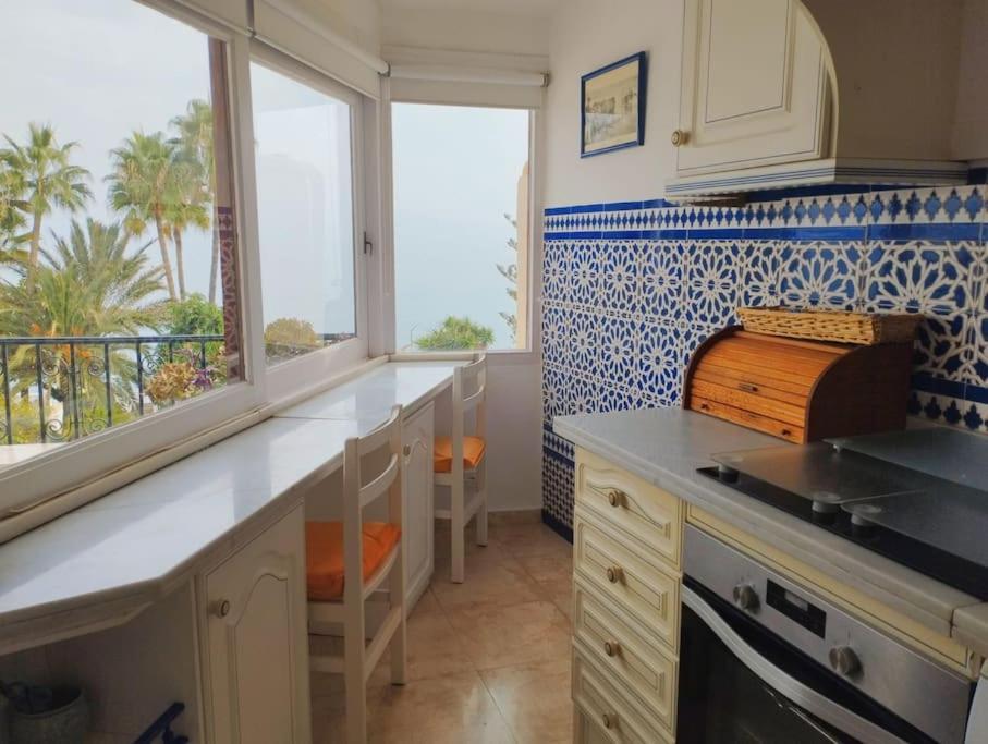 Beautiful 2 Bedroom In Calle Carabeo, Nerja Luaran gambar